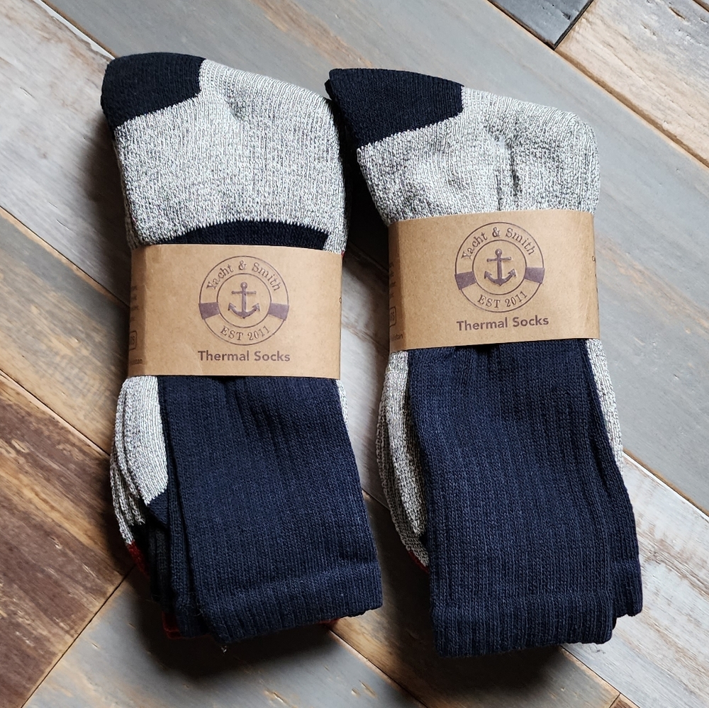 YACHT & SMITH THERMAL SOCKS NWT